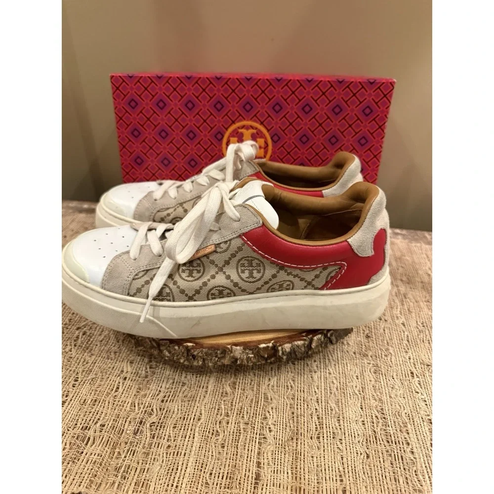 Tory Burch T Monogram Ladybug Court Sneaker 10.5M Beige Logo Red Leather Retro